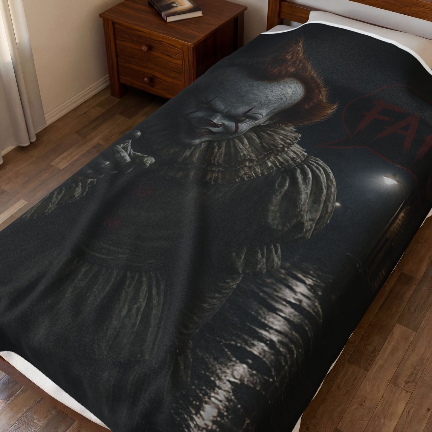Horror Pennywise Velveteen Plush Blanket – Spooky Clown Throw for Halloween Fans